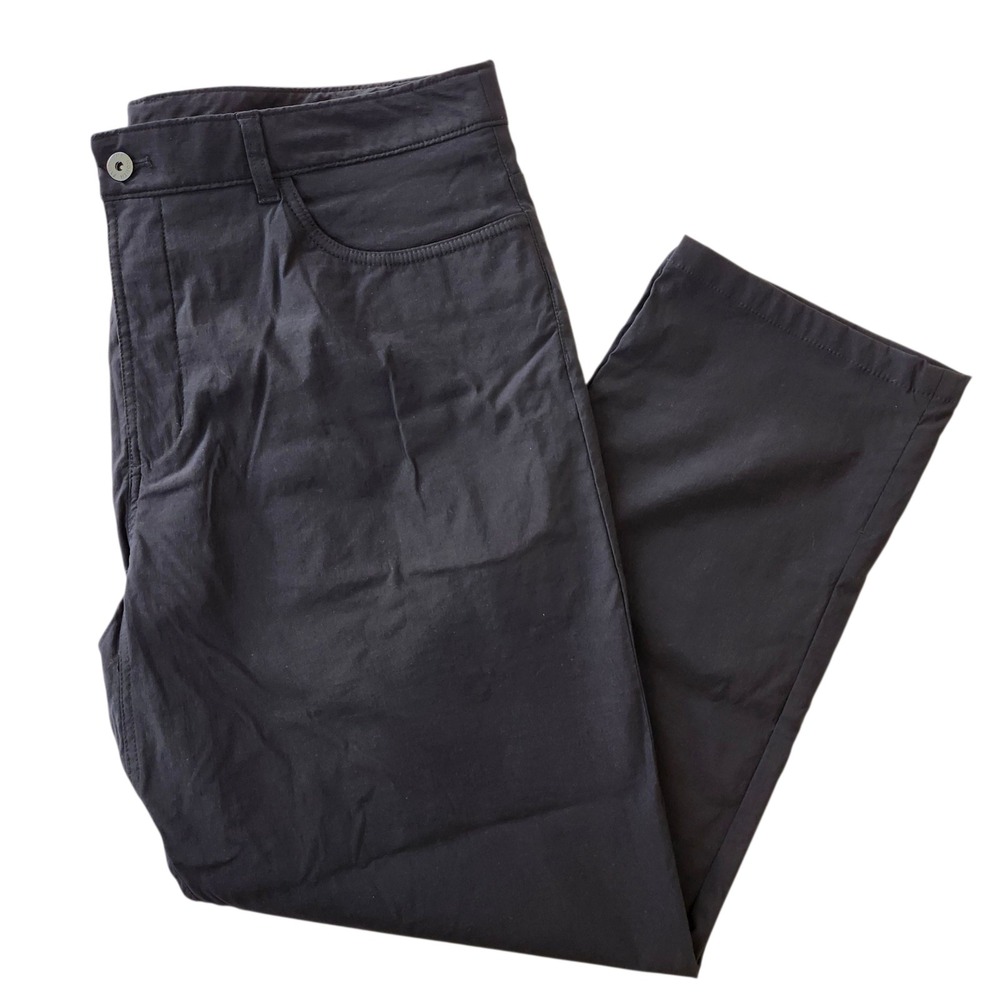 NWT The North Face Men's Black Pants Casual Outdoor Hiking Travel Performance - Picture 2 of 5